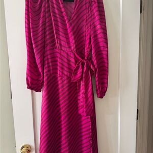 MELLODAY Vibrant Fuchsia and Black Striped Long Sleeve Dress